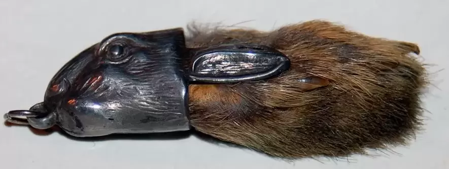 fat të mirë amulet - këmbë lepuri